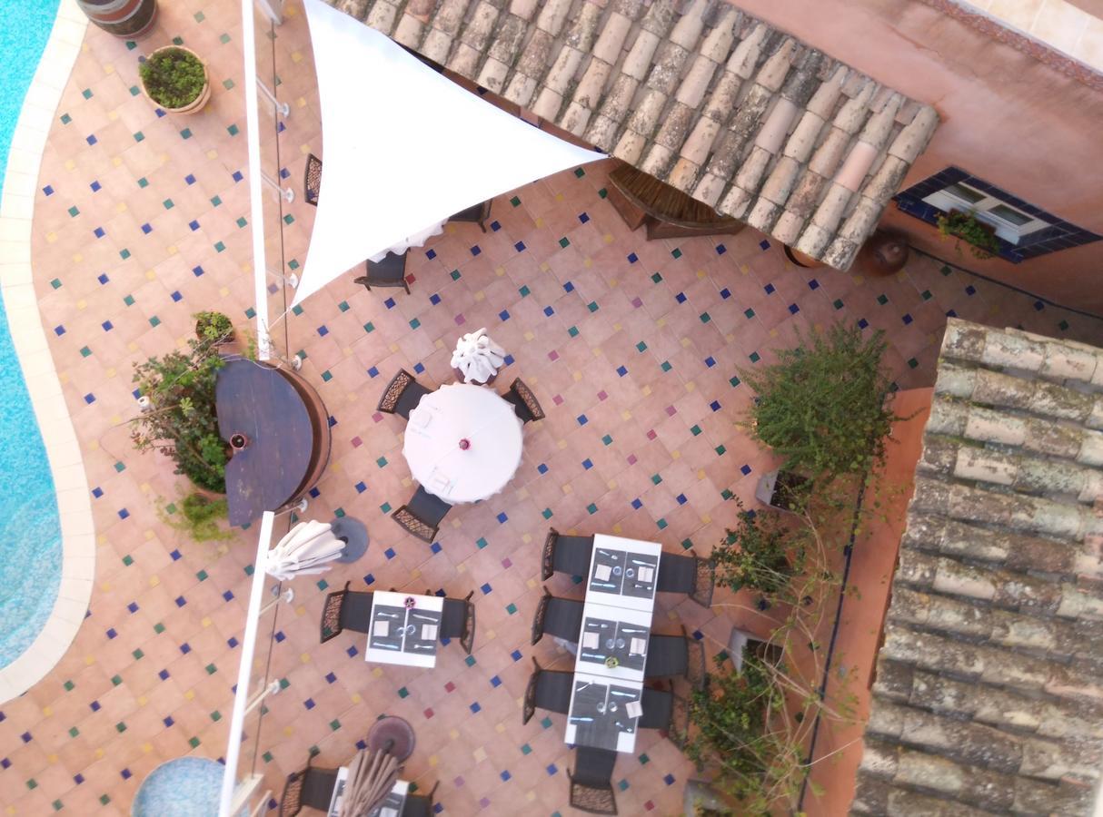 Lodève Logis Hotel Restaurant De La Paix מראה חיצוני תמונה